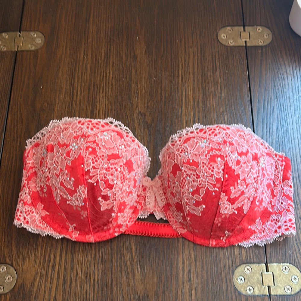 Victoria’s Secret Dream Angels Strapless Bra 32C